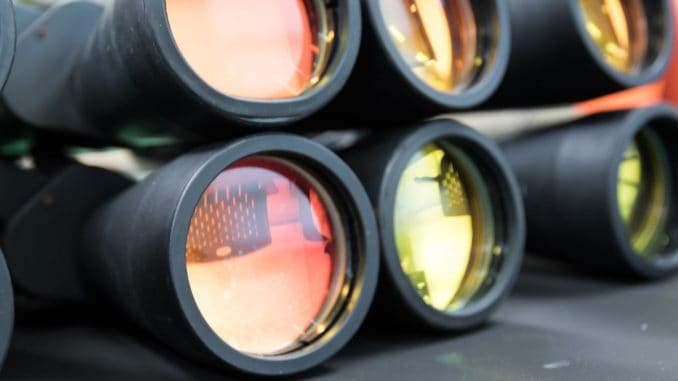 fernglas-ratgeber-anwender-mehrere-ferngläser